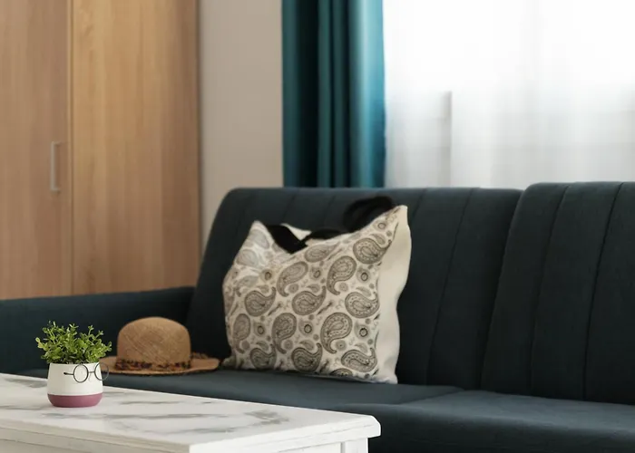 Agatha's Bright Modern Luxury Apartment-2 アパート