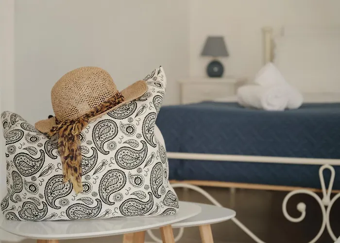 アパート Agatha's Bright Modern Luxury Apartment-2 Perítheia