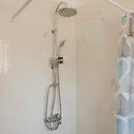 아파트 Agatha's Bright Modern Luxury Apartment-2